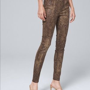 White House Black skinny pants